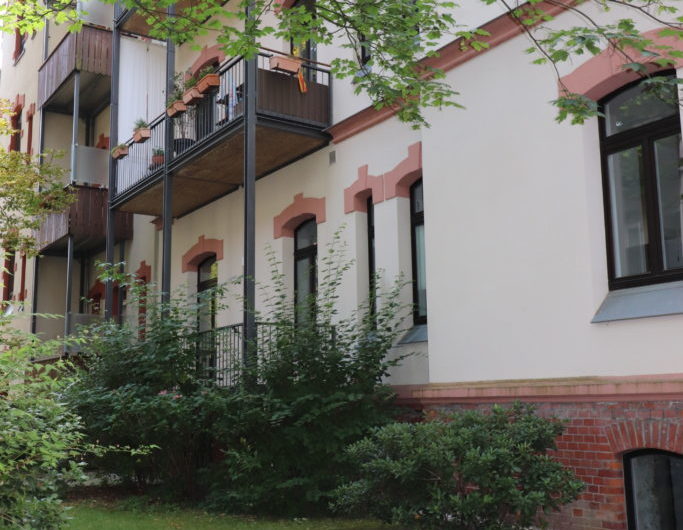 Exklusiv Wohnen in Leipzig – 2 Balkone | Gästebad | Kamin | Einbauküche | Stellplatz