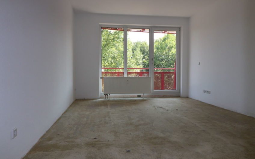 Viel Platz zum Wohlfühlen **Tolle 2 Raum ** Balkon, Tageslichtbad, Aufzug, Tiefgarage